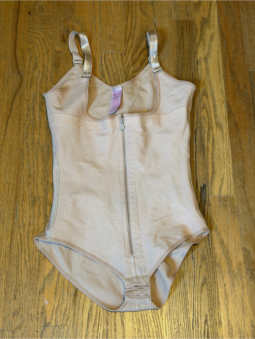High-Compression Cream One-Piece Shapewear Bodysuit with Front Zipper.